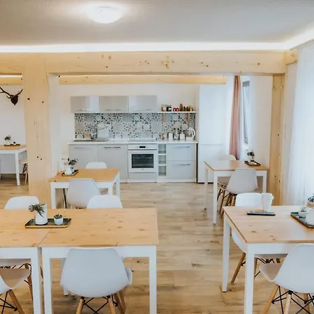 Banska W Poblizu Goracego Potoku I Term, Rabaty Na Kapieliska *