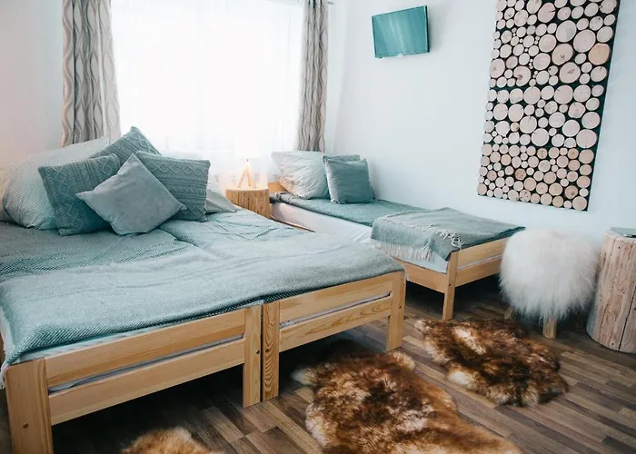 Banska W Poblizu Goracego Potoku I Term, Rabaty Na Kapieliska